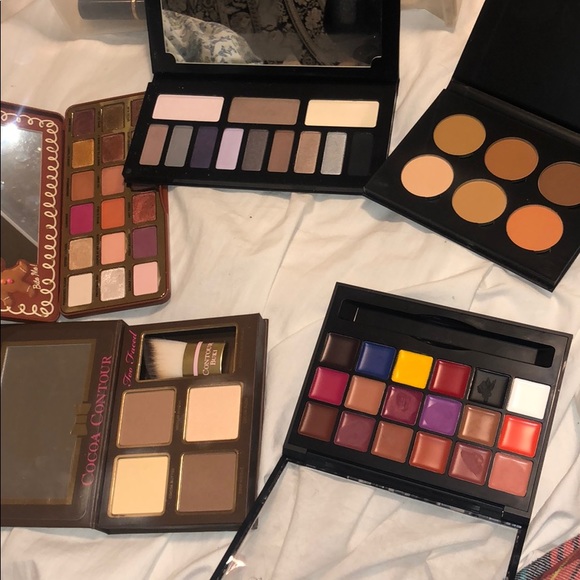 makeup bundle - Picture 3 of 3